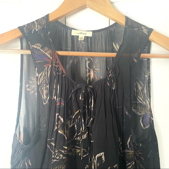 Aritzia Wilfred summer blouse - Picture 2 of 3